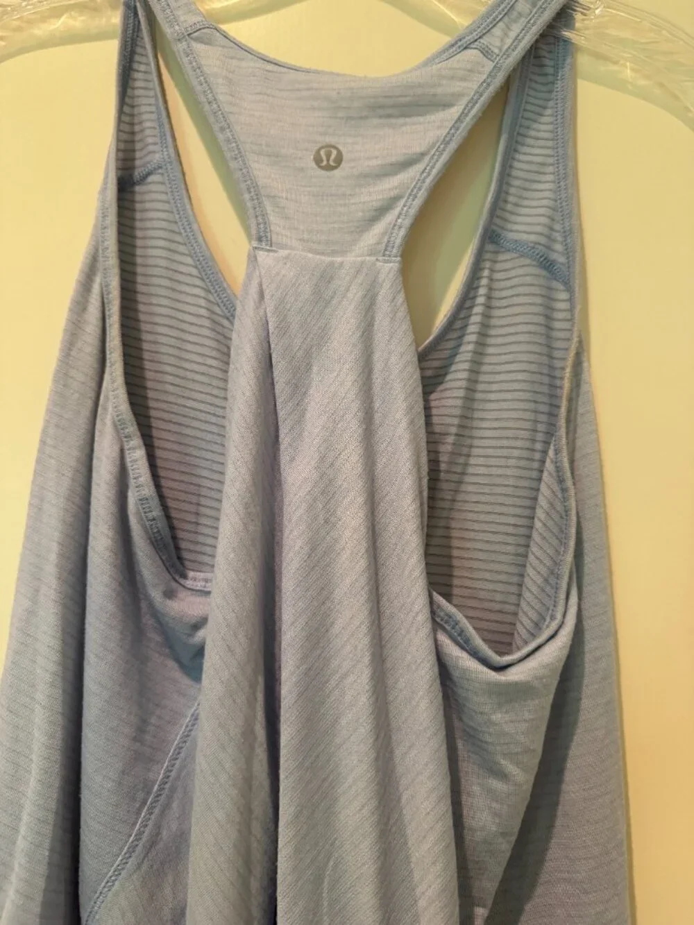Lululemon Essential Tank - Picture 6 of 7